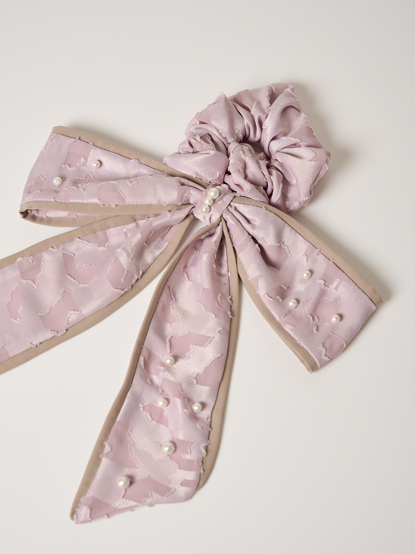 Pearl Ribbon Big Chou Chou