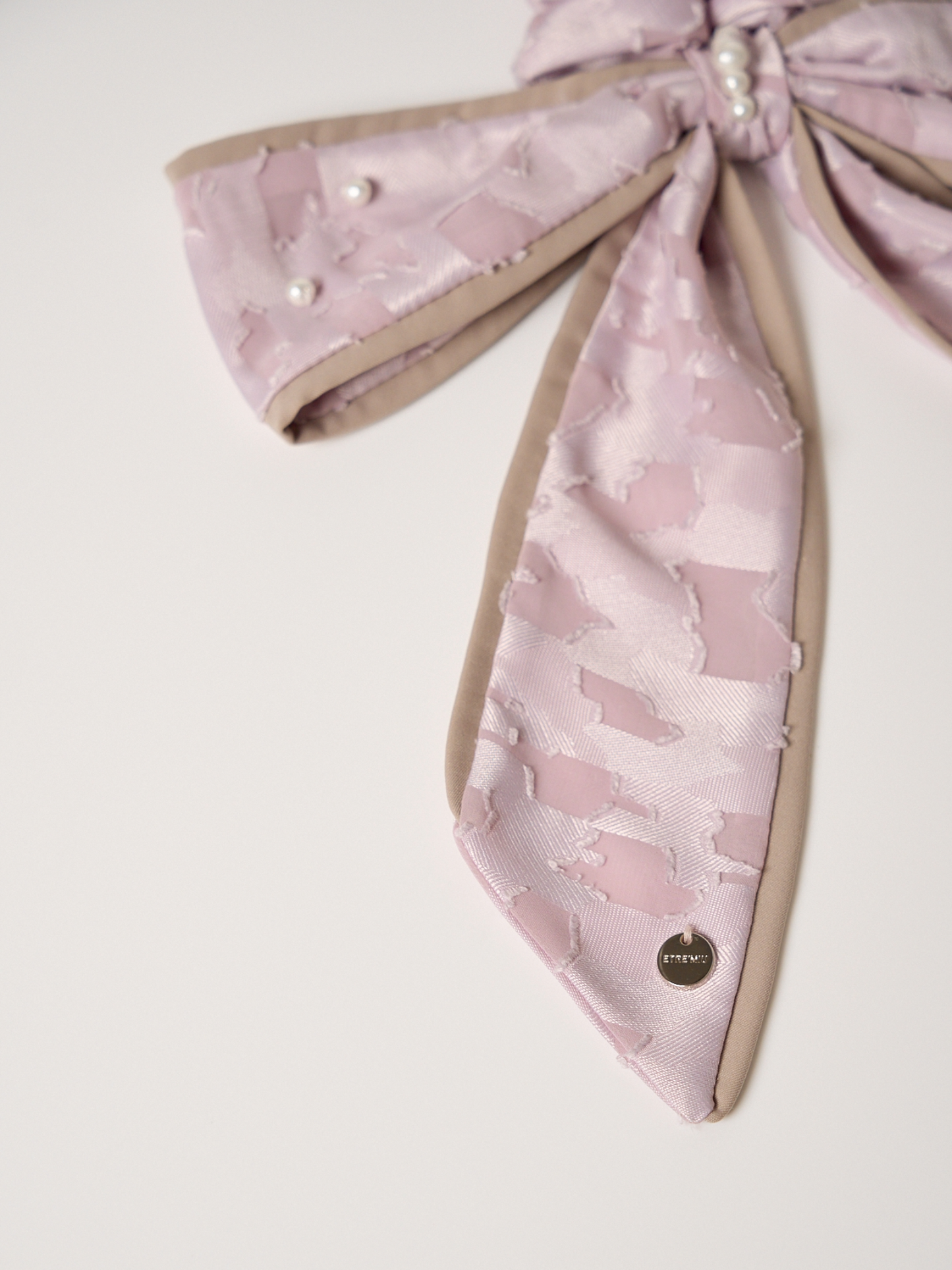 Pearl Ribbon Big Chou Chou
