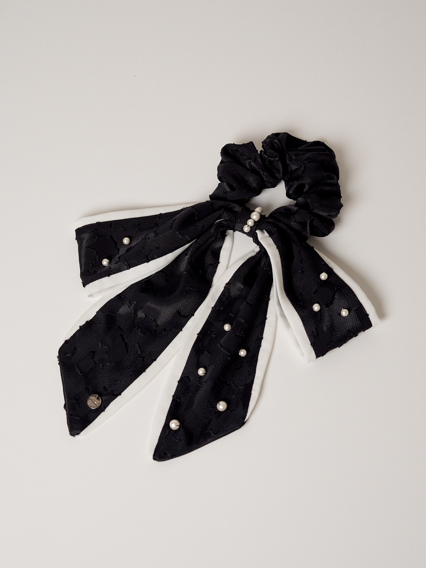 Pearl Ribbon Big Chou Chou