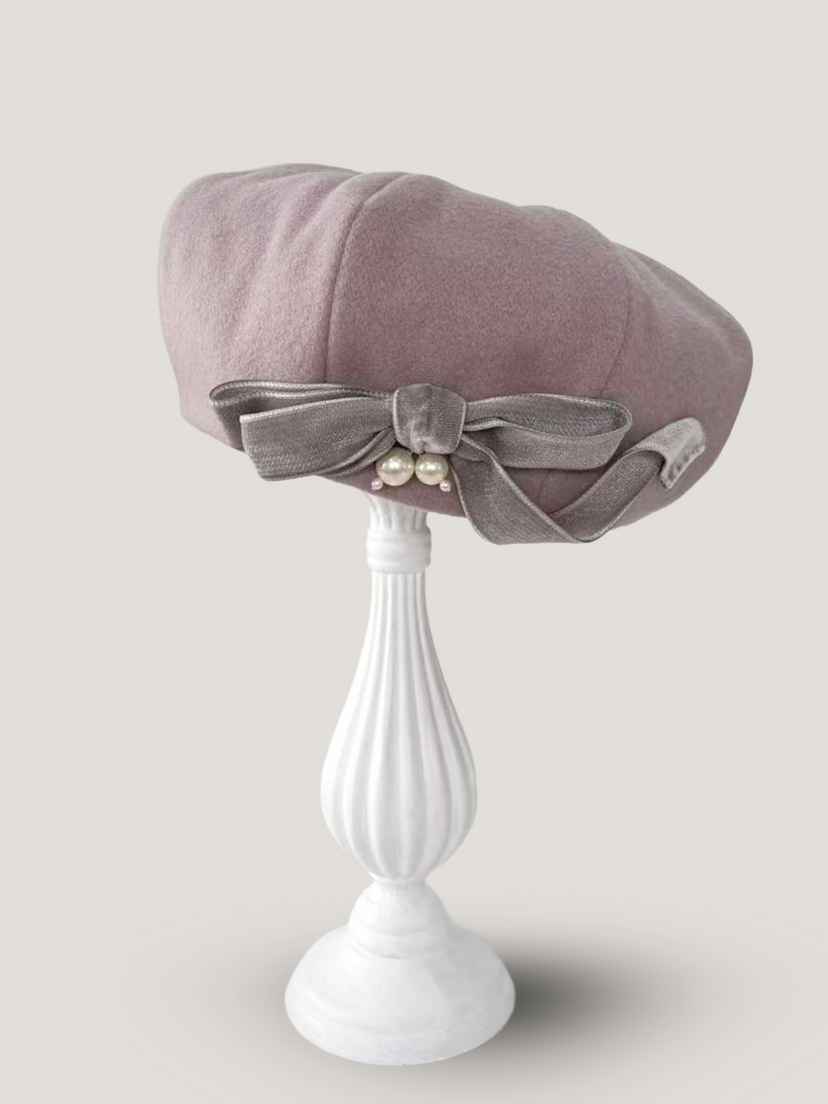 Pearl Velvet Bow Beret