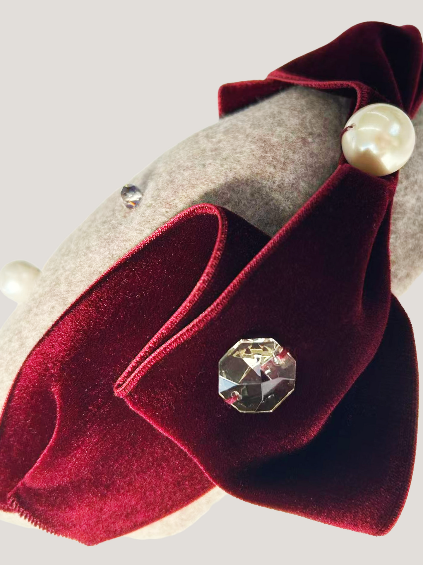 Luna Pearl Ribbon Beret