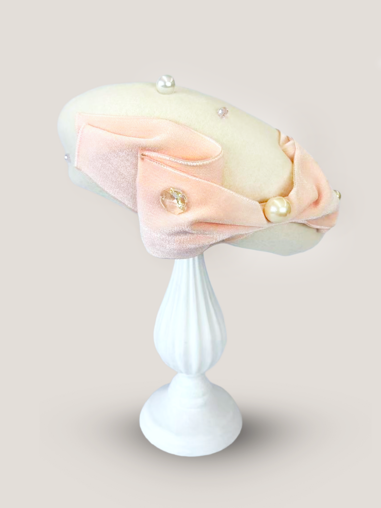 Luna Pearl Ribbon Beret