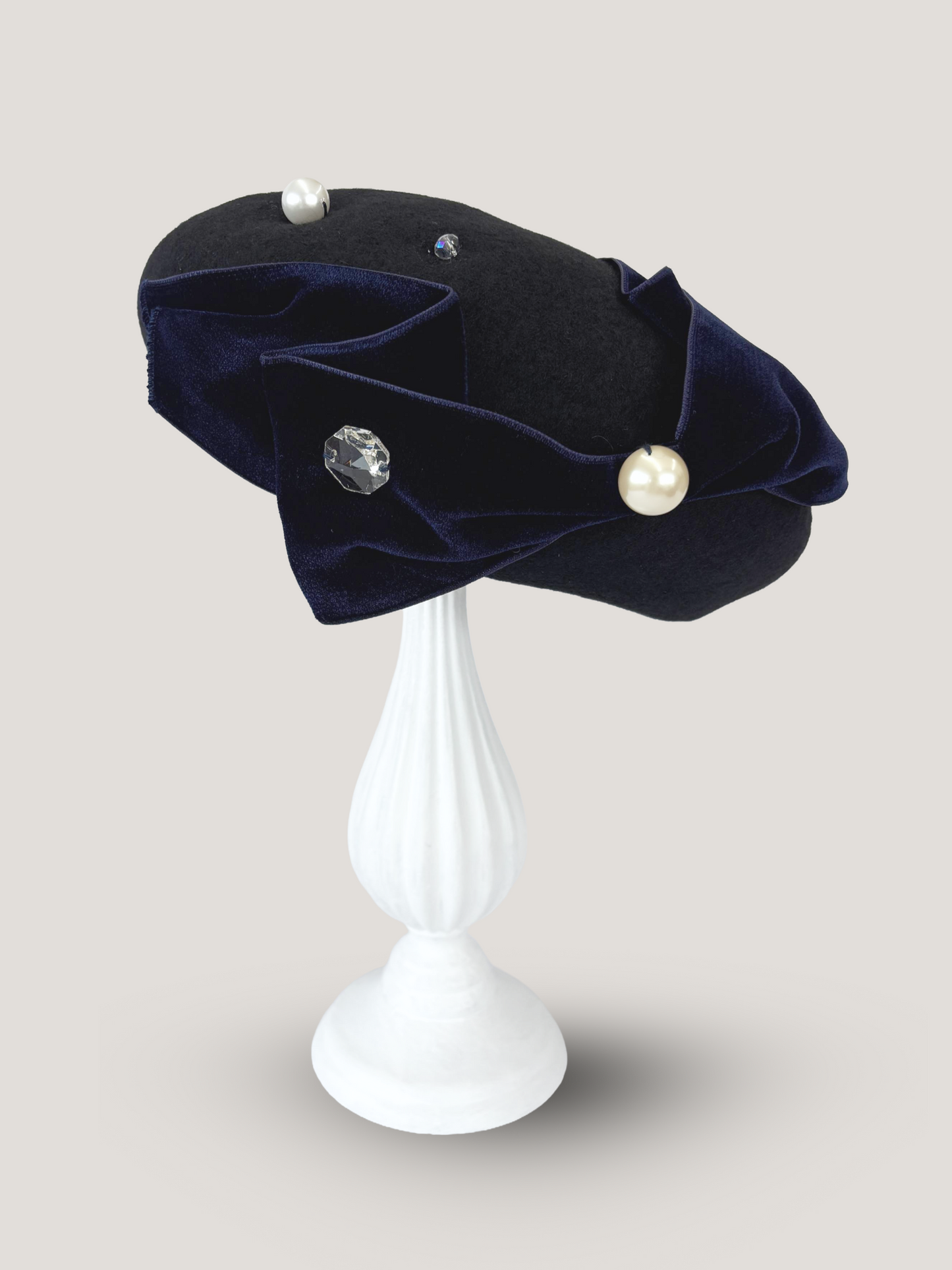 Luna Pearl Ribbon Beret