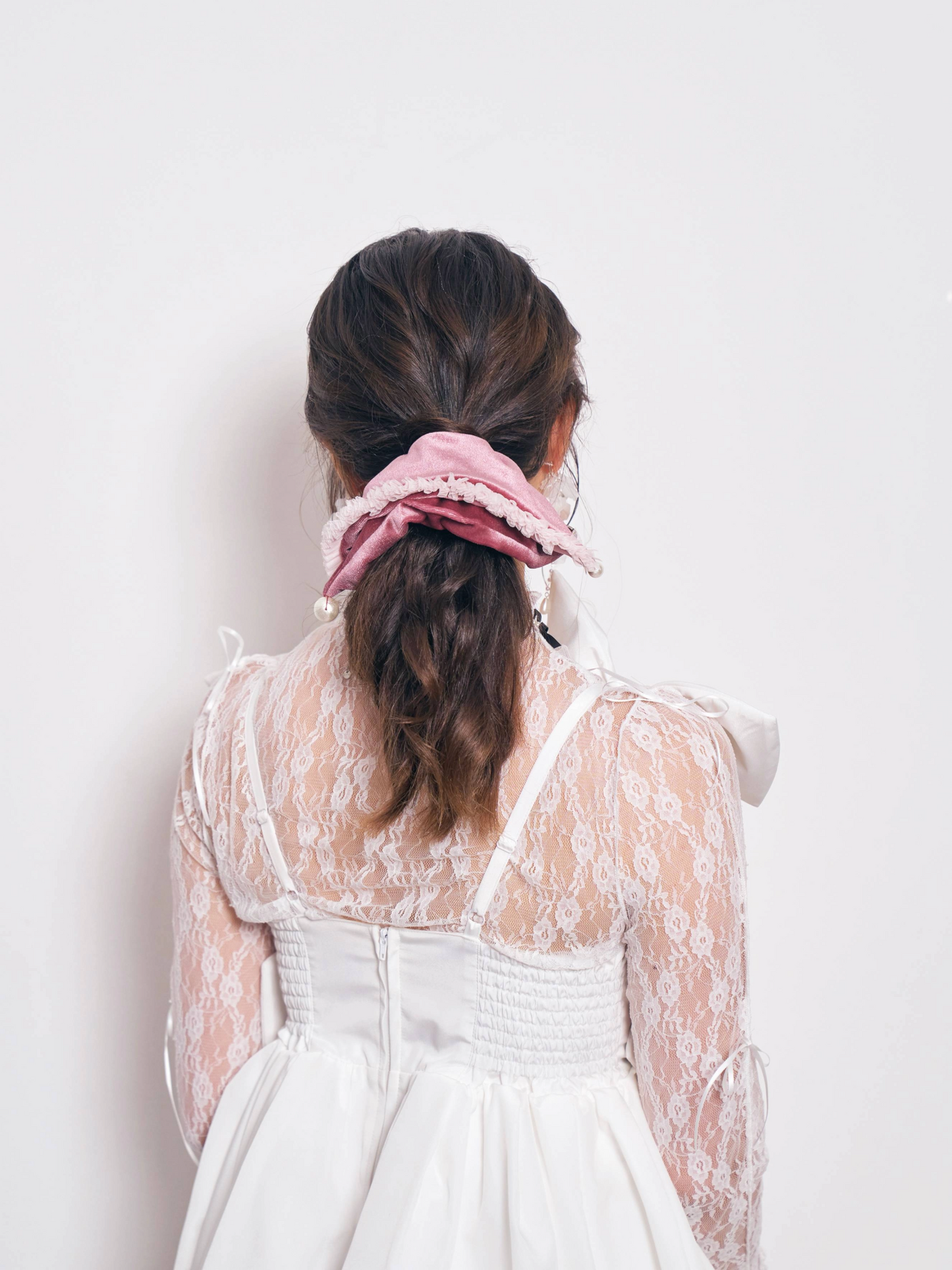 Velour Grace Pearl Chou Chou