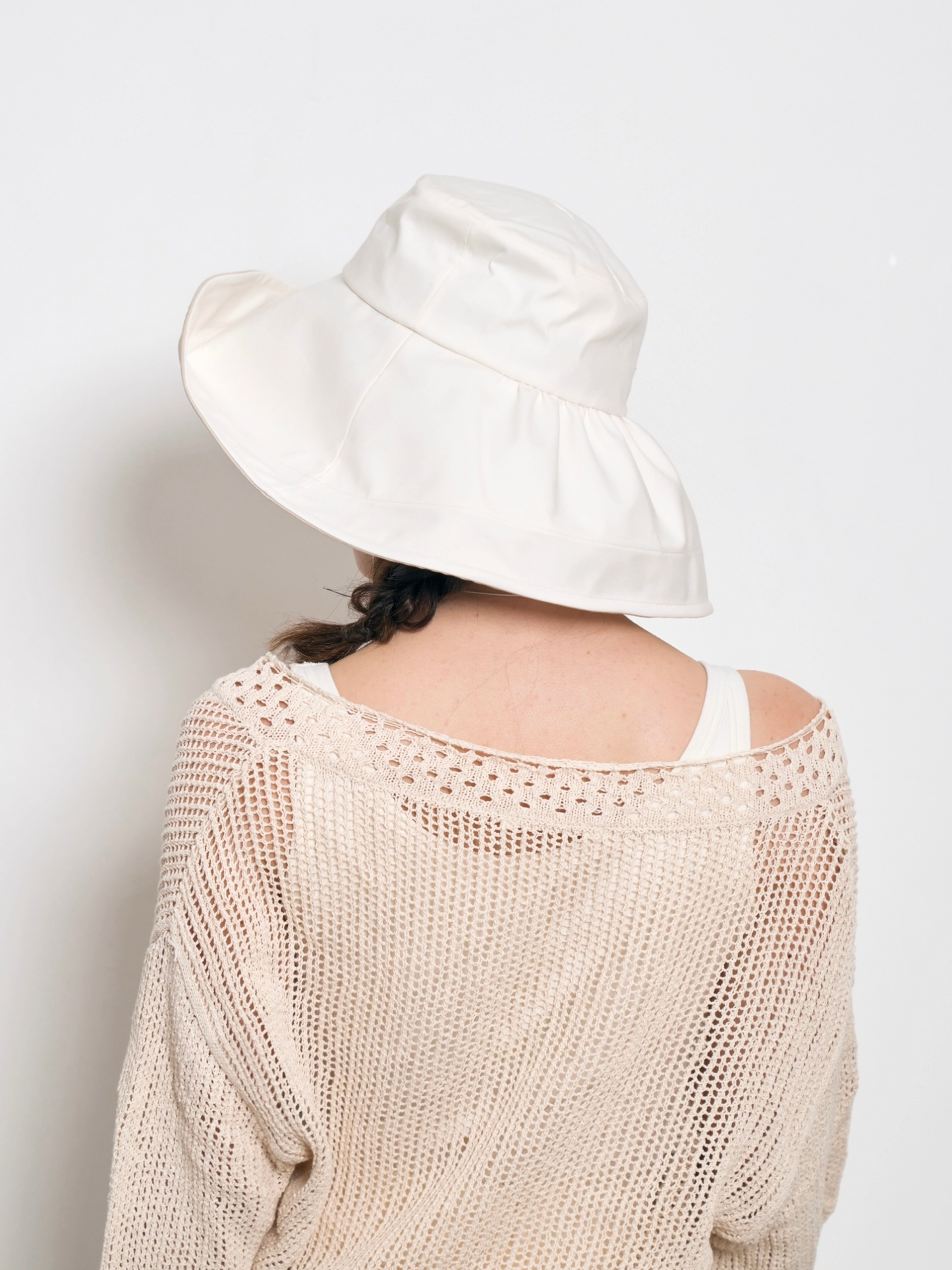 Gather Long Brim Hat