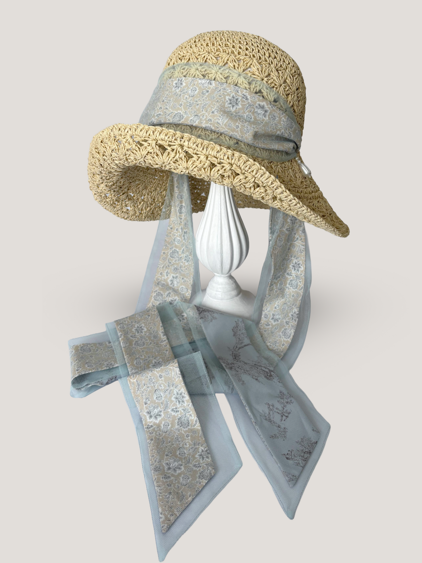 Pearl French Riviera Flower Hat