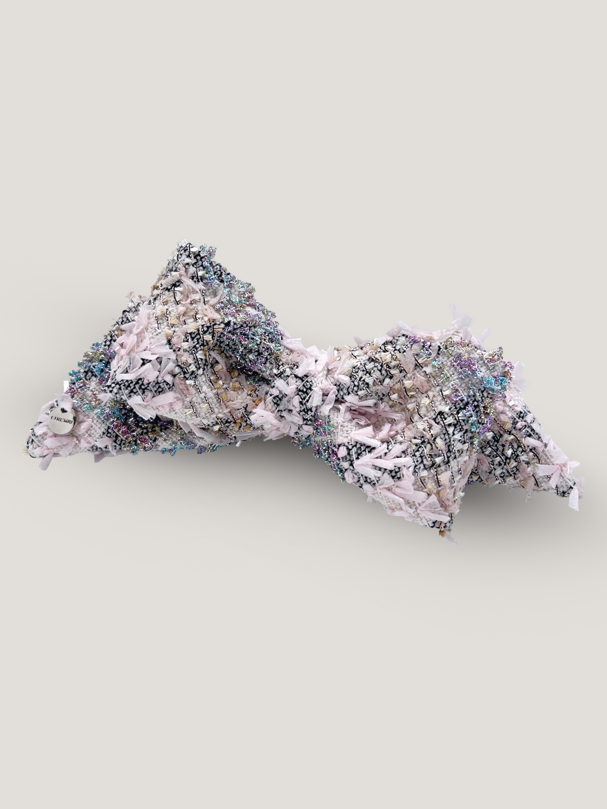 ETRE'MIU Champagne Tweed Barrette ピンクのツイードリボンバレッタ 別アングル